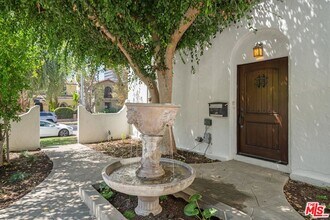 6233 W 6th St in Los Angeles, CA - Building Photo - Building Photo