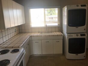 1273-1279 Parkington Ave in Sunnyvale, CA - Building Photo - Building Photo