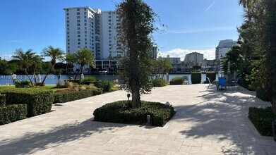 888 Intracoastal Dr in Fort Lauderdale, FL - Building Photo - Building Photo