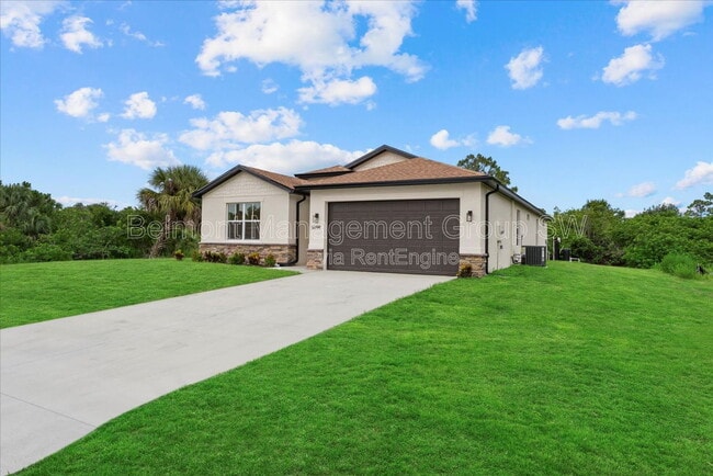 5094 Hightower Rd in North Port, FL - Building Photo - Building Photo