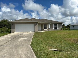 2916 25th St W in Lehigh Acres, FL - Building Photo