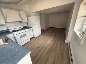 1415 Diamond Ave in Scranton, PA - Foto de edificio - Building Photo