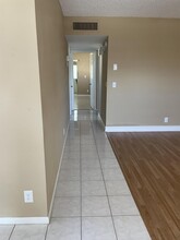 421 Normandy I in Delray Beach, FL - Building Photo - Building Photo