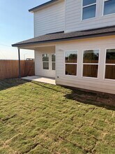 510 War Admiral Dr in Jarrell, TX - Building Photo - Building Photo