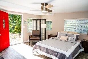 35 Silver Saddle Ln in Rolling Hills Estates, CA - Building Photo
