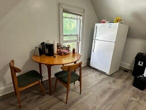 14 Seminary Ave, Unit 3rd FL in Binghamton, NY - Building Photo - Building Photo