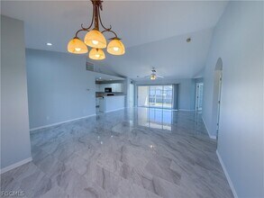 526 NW 1st Ln in Cape Coral, FL - Building Photo - Building Photo