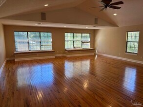 1002 Daffin Rd in Molino, FL - Building Photo - Building Photo