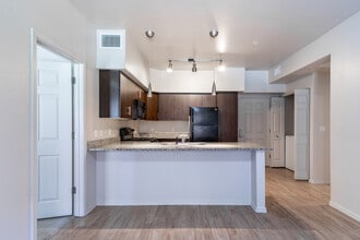 Ascend at Red Mountain in Mesa, AZ - Building Photo - Building Photo