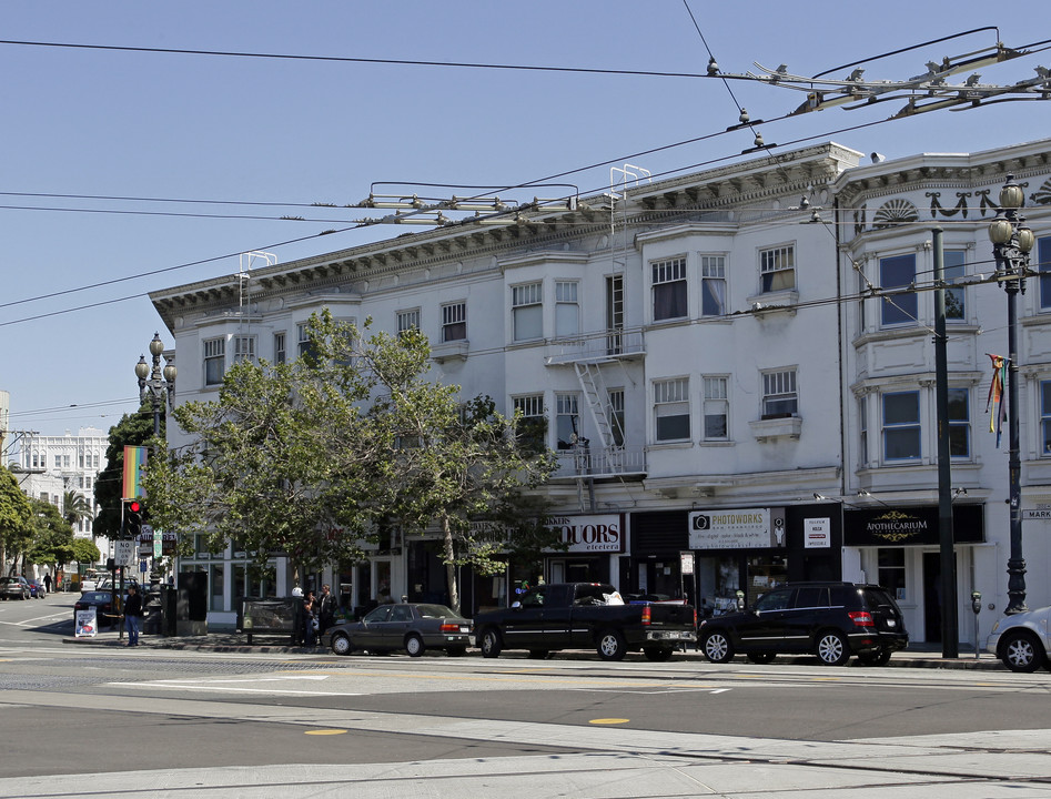 2073-2079 Market St in San Francisco, CA - Foto de edificio