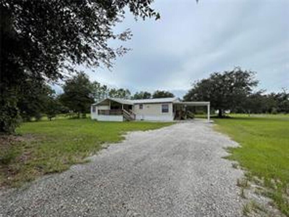 5416 Miley Rd in Plant City, FL - Building Photo