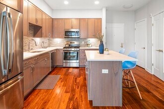 3531 Washington St, Unit 206 in Boston, MA - Foto de edificio - Building Photo