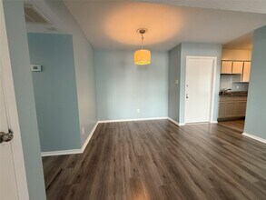 8523 Hearth Dr in Houston, TX - Building Photo - Building Photo