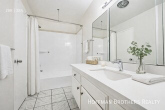 1226 Larrabee St in West Hollywood, CA - Building Photo - Building Photo