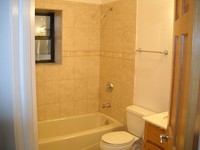 1137 E Hyde Park Blvd in Chicago, IL - Building Photo - Interior Photo