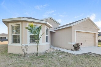 320 SE 3rd St in Cape Coral, FL - Building Photo - Building Photo