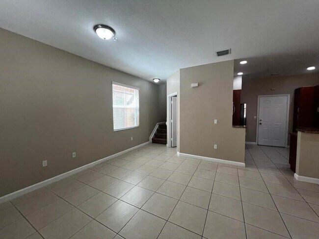 12643 NW 32nd Ct in Sunrise, FL - Building Photo - Building Photo