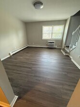 3245 Main St in Bridgeport, CT - Building Photo - Building Photo