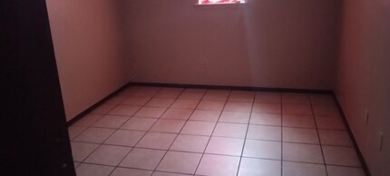 902 Cynthia St in Wilburton, OK - Building Photo - Building Photo