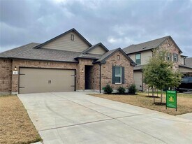 168 Crimson Ln in Kyle, TX - Building Photo