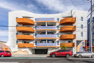 Sol y Luna in Los Angeles, CA - Building Photo - Building Photo