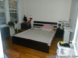 21 Wendell St, Unit 18 in Cambridge, MA - Building Photo