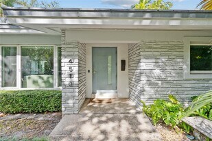 4510 Ingraham Hwy in Coral Gables, FL - Building Photo
