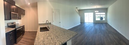 2305 Carrabelle Wy in Sanford, FL - Building Photo - Building Photo