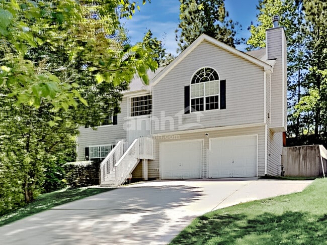 property at 4319 Caroline Ct