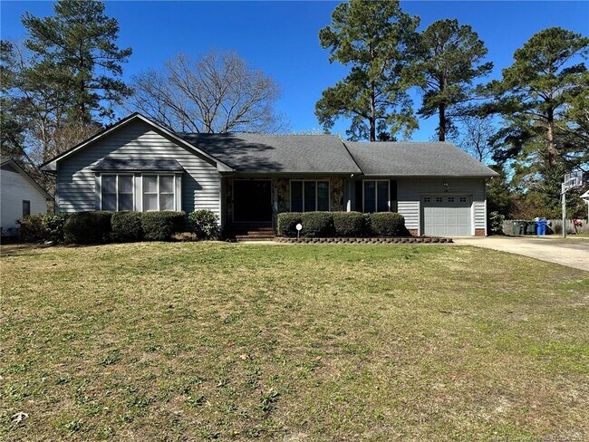 614 Lufkin Cir in Fayetteville, NC - Building Photo - Building Photo