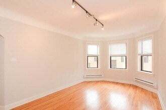 2330 N Rockwell in Chicago, IL - Building Photo - Building Photo