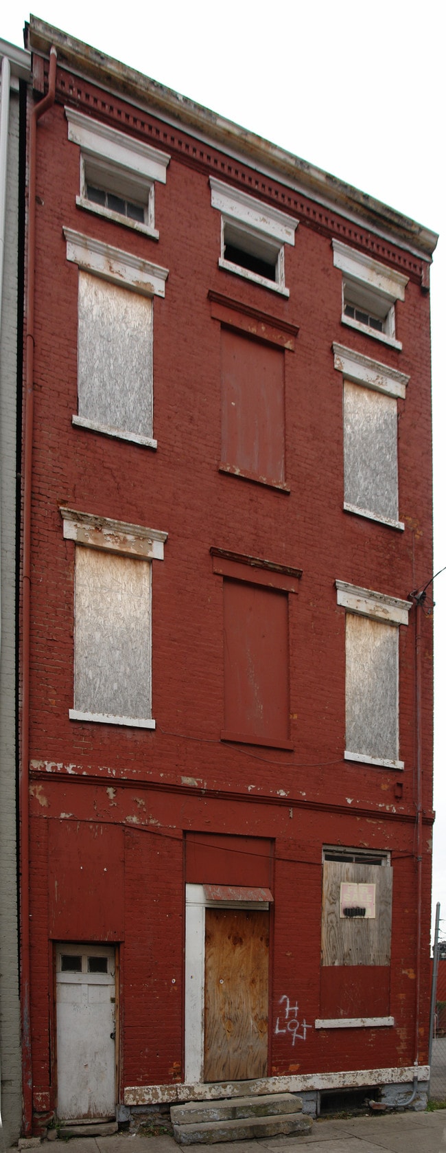 17 E Fifteenth St in Cincinnati, OH - Building Photo - Building Photo