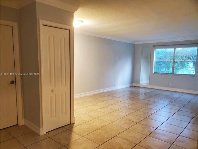 property at 1300 Moffett St