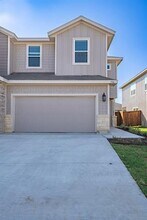 720 Wheatfield Dr in Venus, TX - Building Photo - Building Photo