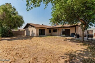 5313 W Mescal St in Glendale, AZ - Building Photo - Building Photo