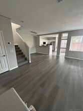 621 Sumner Way in Oceanside, CA - Building Photo - Building Photo