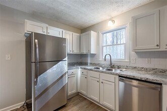 4283 E Paulding Dr in Dallas, GA - Building Photo - Building Photo