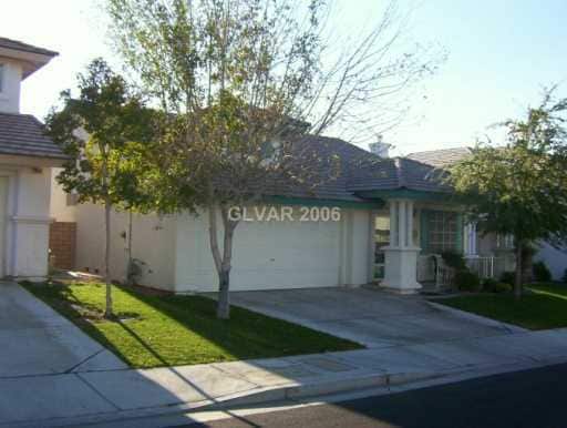 2052 Smoketree Village Cir in Henderson, NV - Building Photo - Building Photo