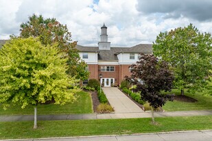 Woodland Park Apartments in Mc Donald, OH - Building Photo
