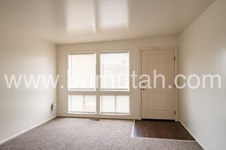 4467 S Albright Dr in Salt Lake City, UT - Building Photo - Building Photo