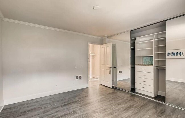 8524 Via Mallorca in San Diego, CA - Building Photo - Building Photo