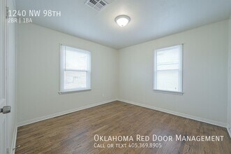 1240 NW 98th St in Oklahoma City, OK - Building Photo - Building Photo