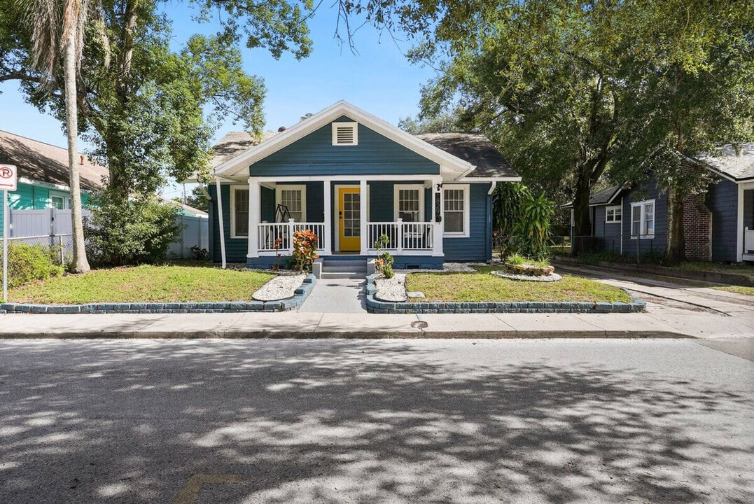 1829 Hollenbeck Dr in Orlando, FL - Building Photo
