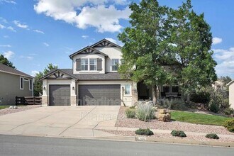 2030 Silver Creek Dr in Colorado Springs, CO - Building Photo - Building Photo