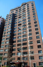 20 Sutton Place S in New York, NY - Building Photo - Building Photo