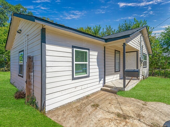 4521 Stassen St in Houston, TX - Building Photo - Building Photo