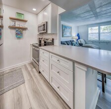 2565 S Ocean Blvd, Unit 1040 in Palm Beach, FL - Building Photo - Building Photo