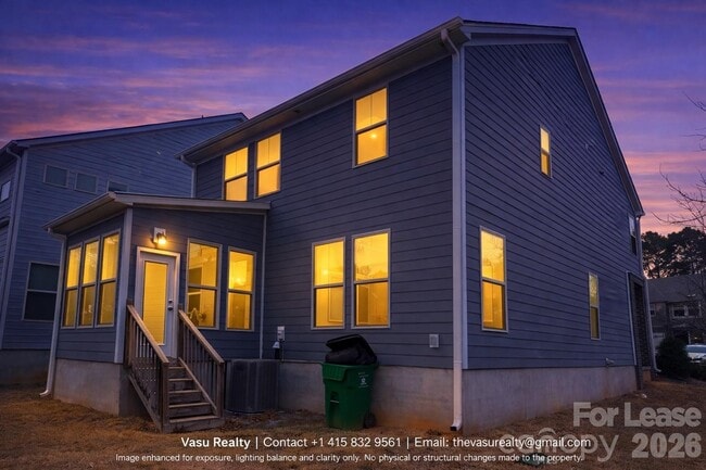 14503 Knowledge Circle in Charlotte, NC - Building Photo - Building Photo