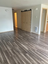4004 C St in Washougal, WA - Building Photo - Building Photo