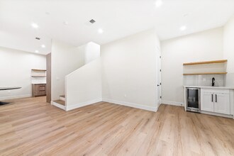 4428 Bowman Blvd in Los Angeles, CA - Foto de edificio - Building Photo